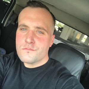 Meet your Posher, Cameron